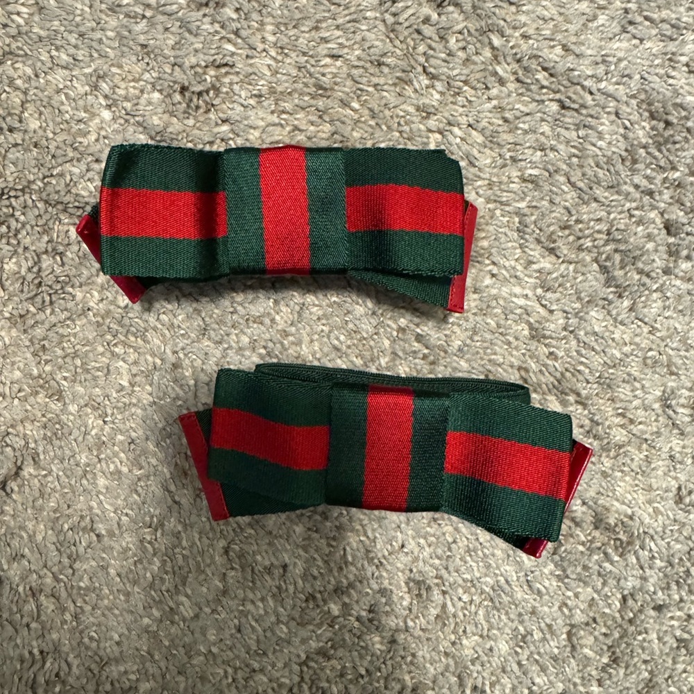 Gucci bows
